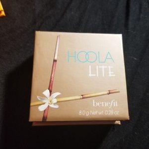 Hoola Lite Bronzer
